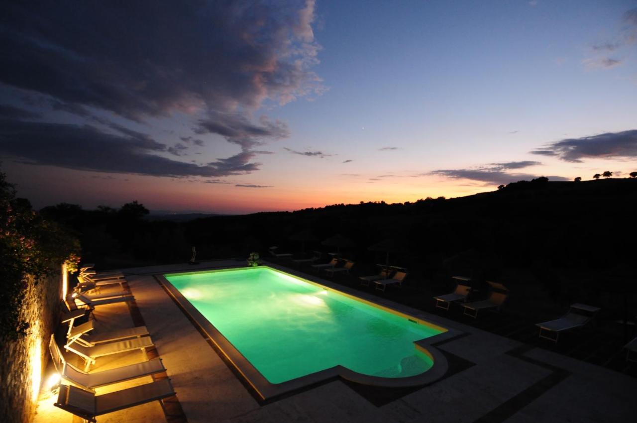 Country House Poggio Aione Guest House Catabbio ห้อง รูปภาพ