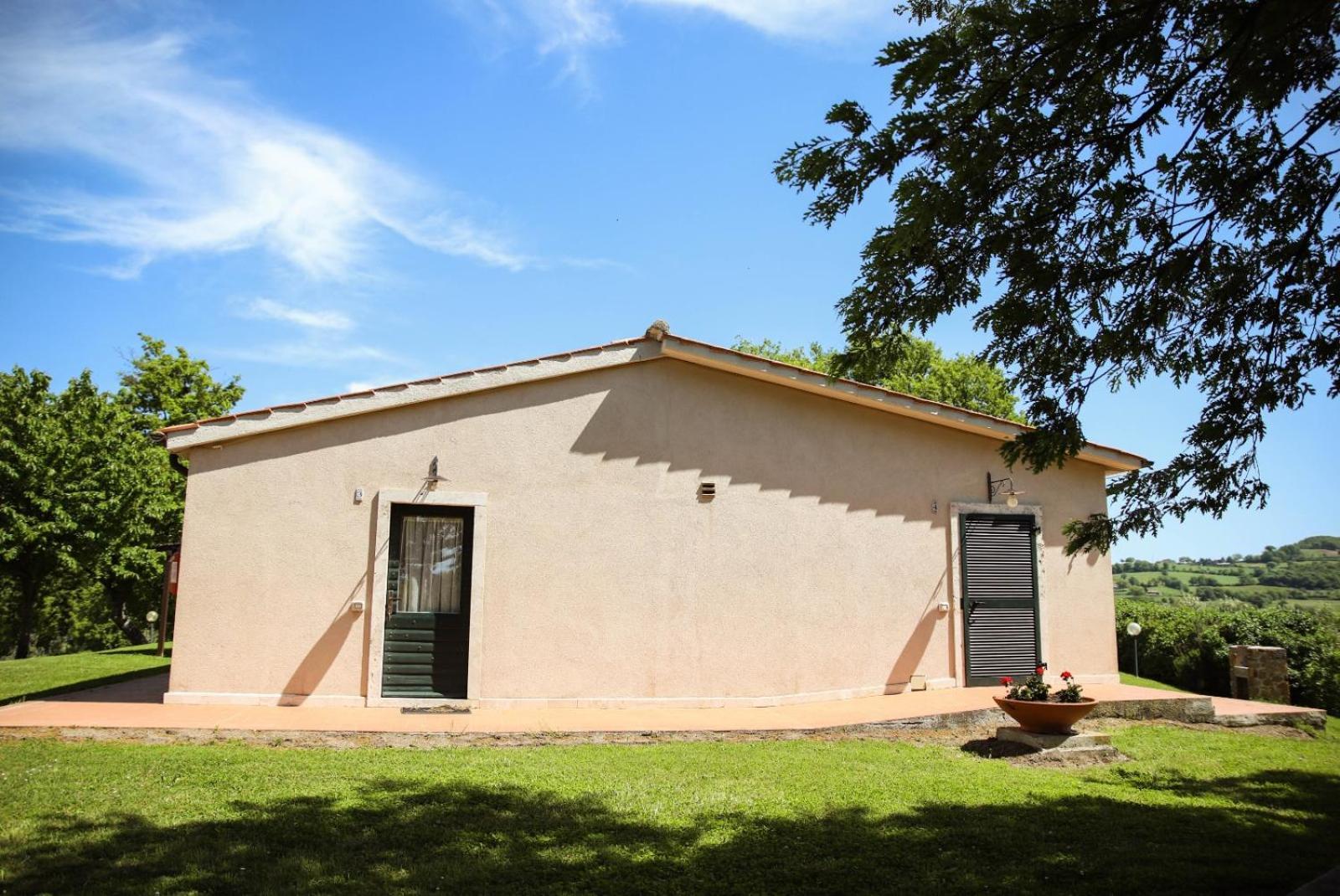 Country House Poggio Aione Guest House Catabbio ภายนอก รูปภาพ