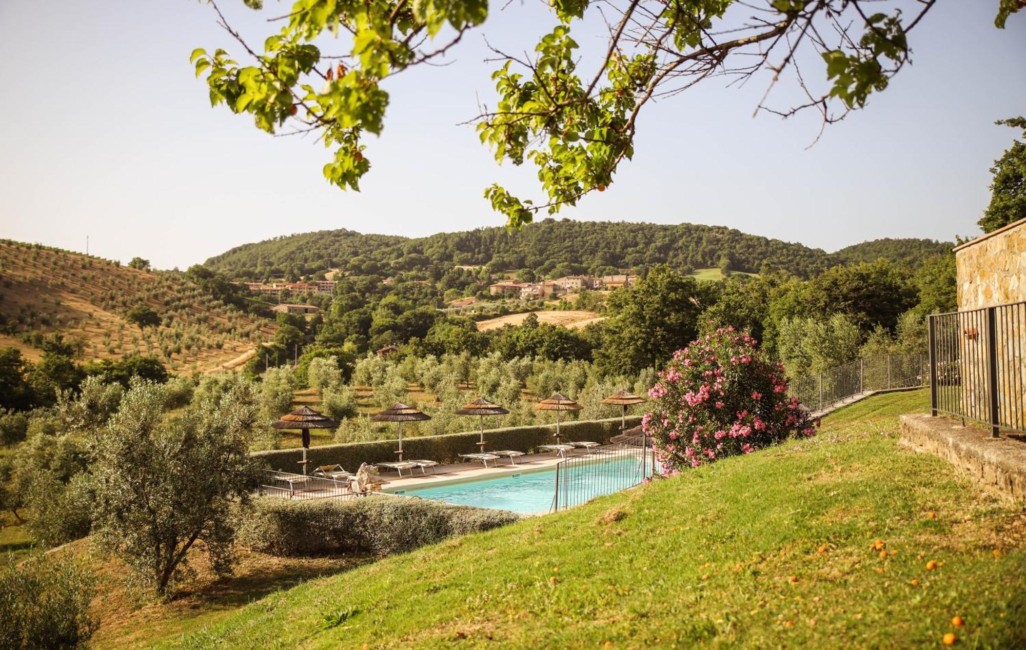 Country House Poggio Aione Guest House Catabbio ภายนอก รูปภาพ