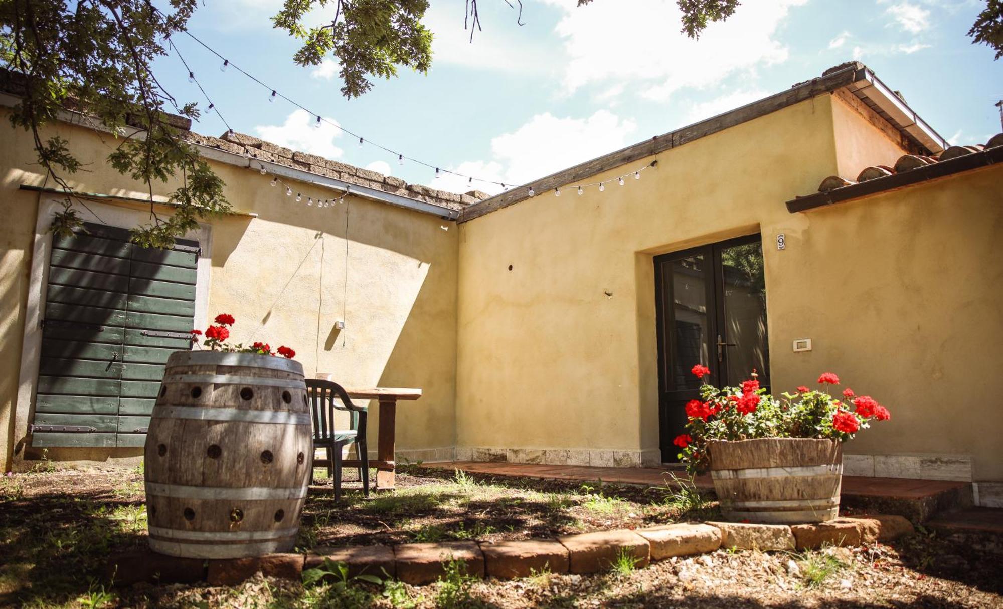 Country House Poggio Aione Guest House Catabbio ภายนอก รูปภาพ